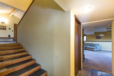 3547 Deer Park Road Port Angeles WA 98362