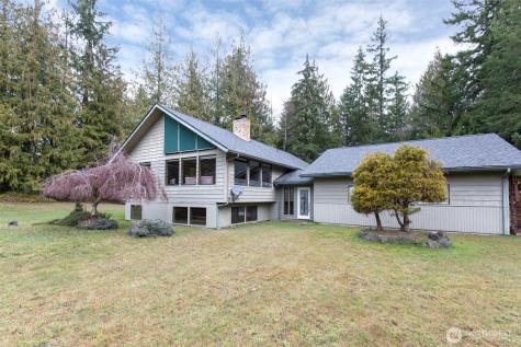 3547 Deer Park Road Port Angeles WA 98362
