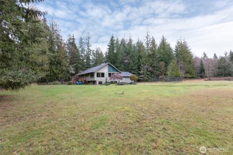 3547 Deer Park Road Port Angeles WA 98362