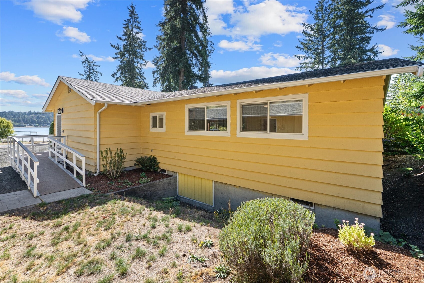 370 NE Gladwin Road Belfair WA 98528