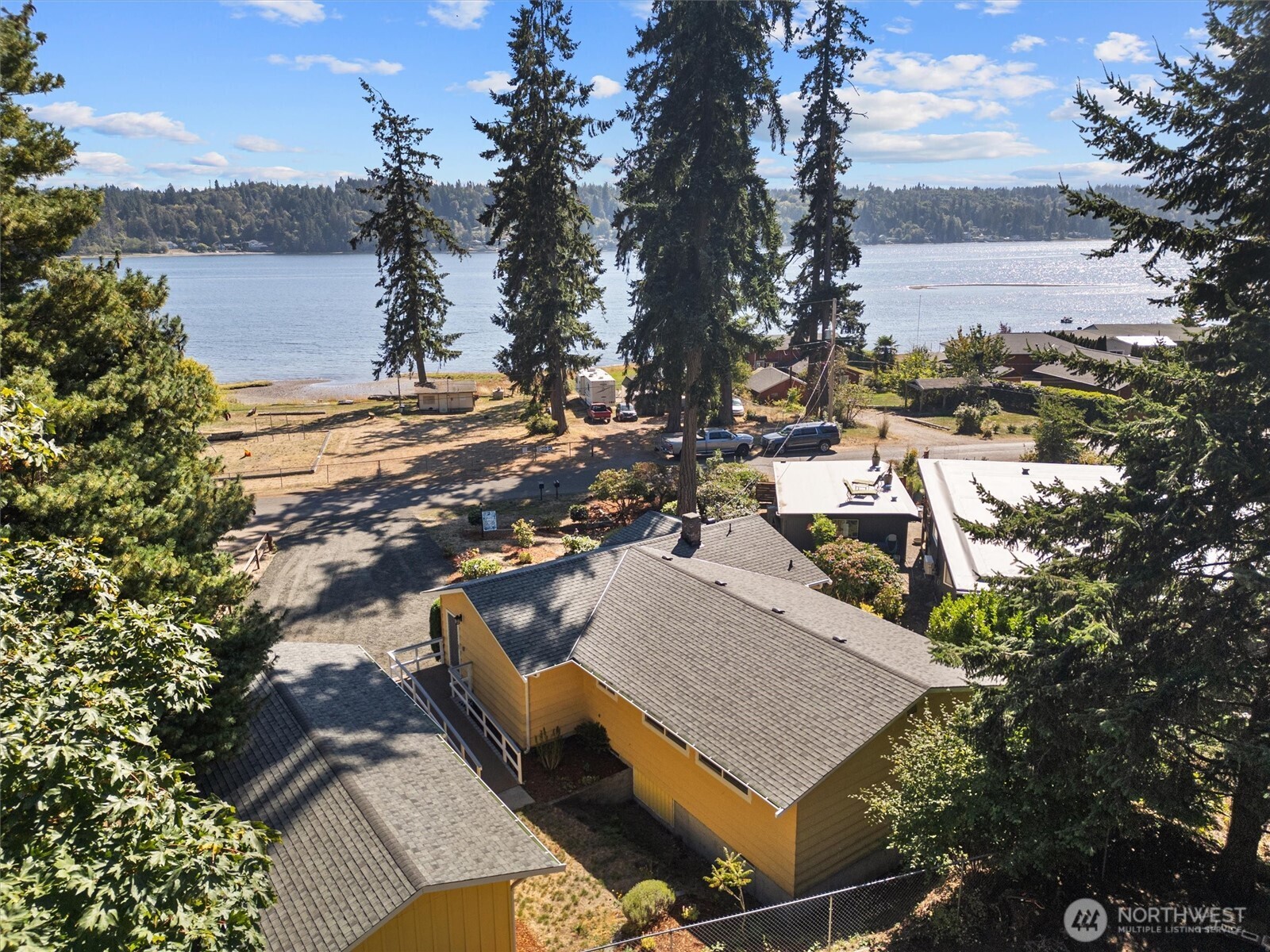 370 NE Gladwin Road Belfair WA 98528