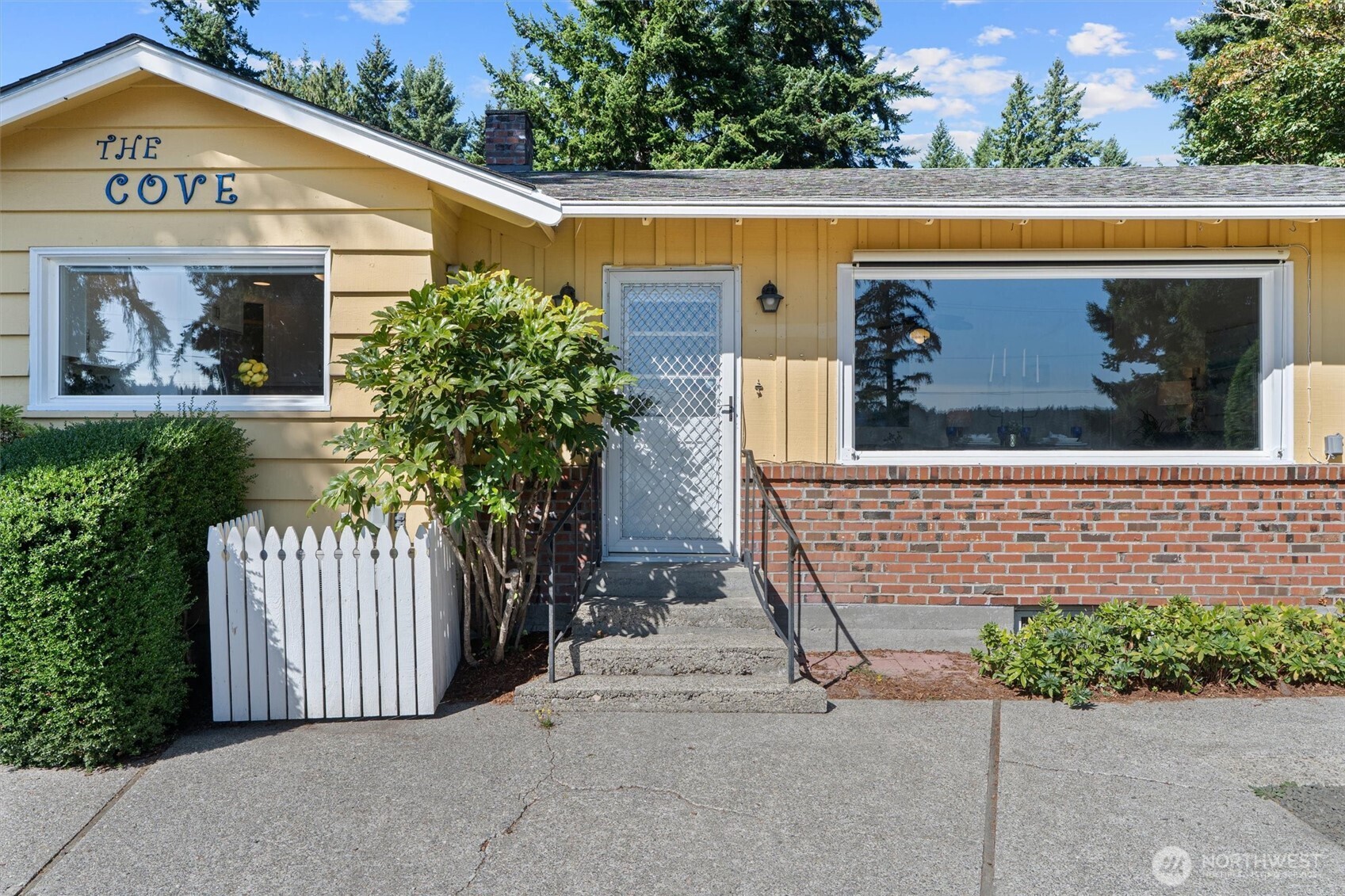 370 NE Gladwin Road Belfair WA 98528