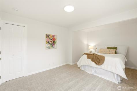 804 N 3rd Street Renton WA 98057
