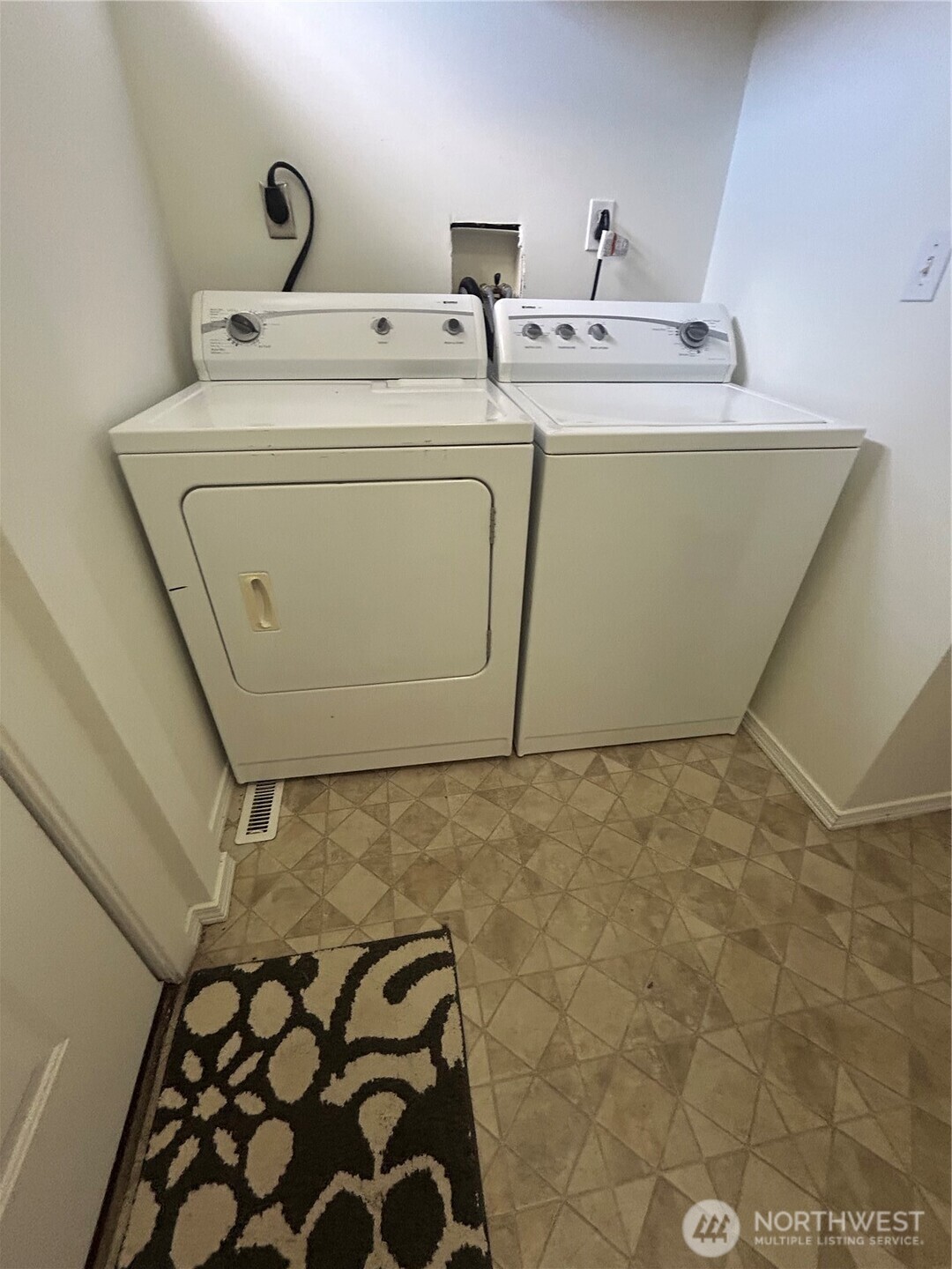 1431 W Sunset Drive Moses Lake WA 98837