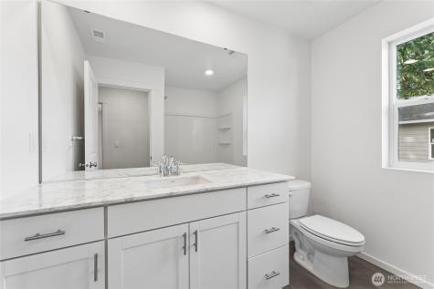 14616 59th Avenue E Puyallup WA 98375