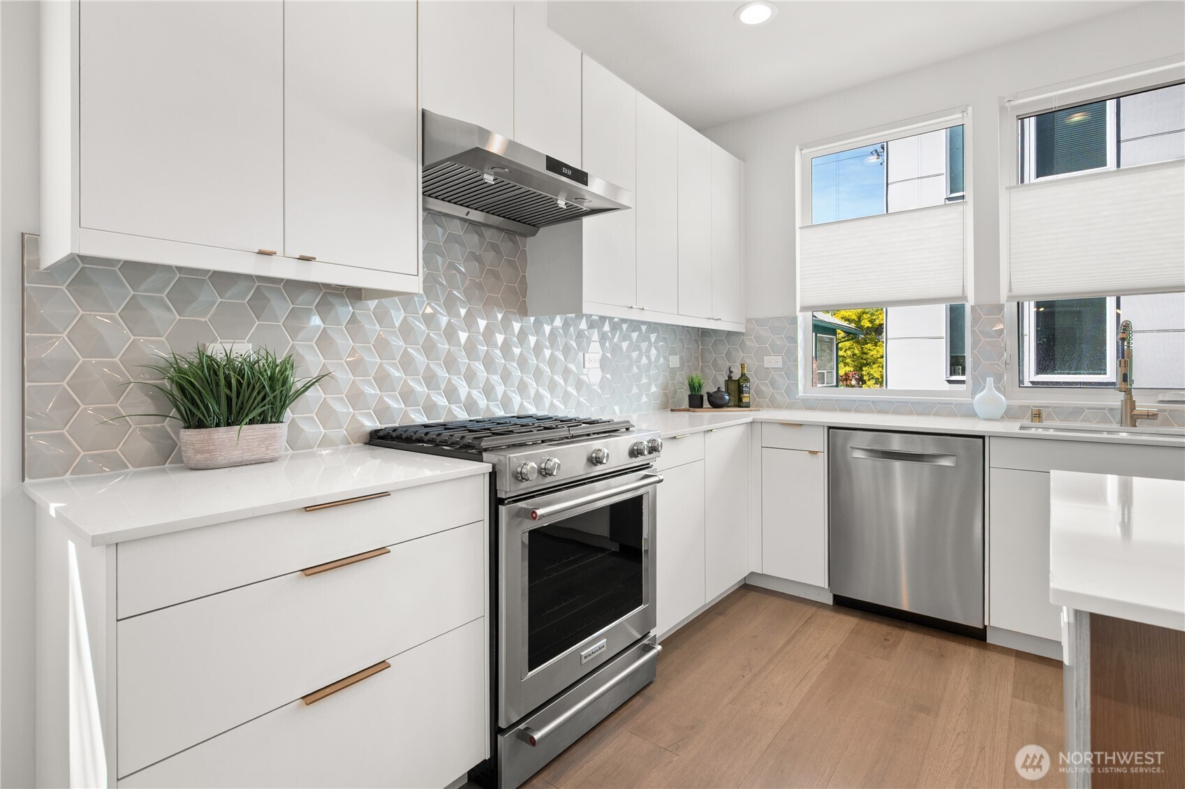 815 N 48th Street Seattle WA 98103