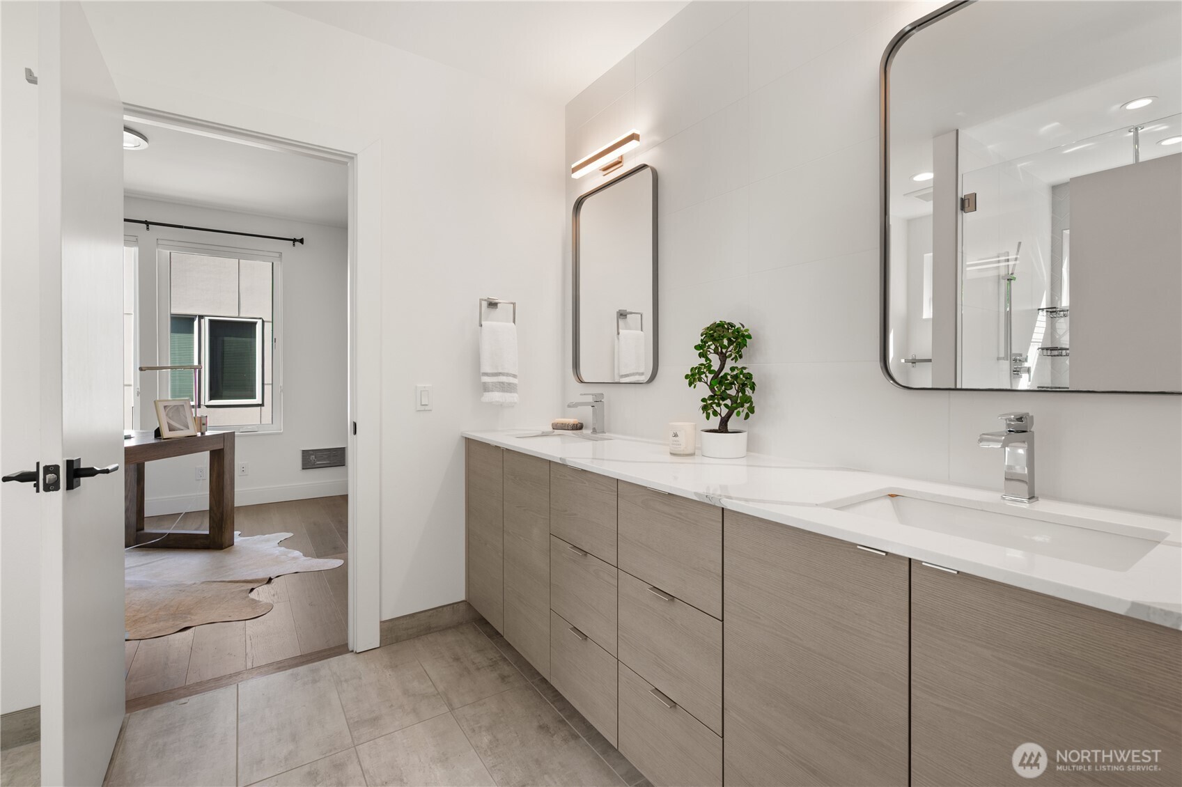 815 N 48th Street Seattle WA 98103