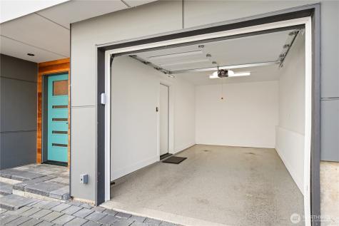 815 N 48th Street Seattle WA 98103