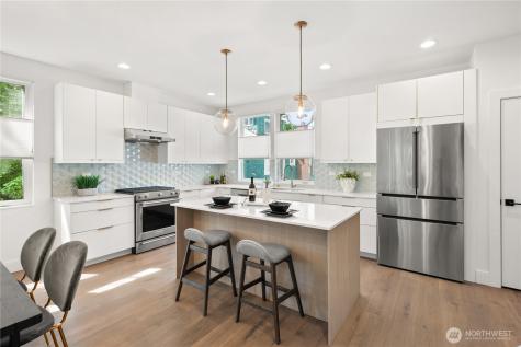 815 N 48th Street Seattle WA 98103
