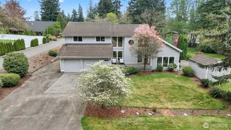 19832 156th Avenue NE Woodinville WA 98072