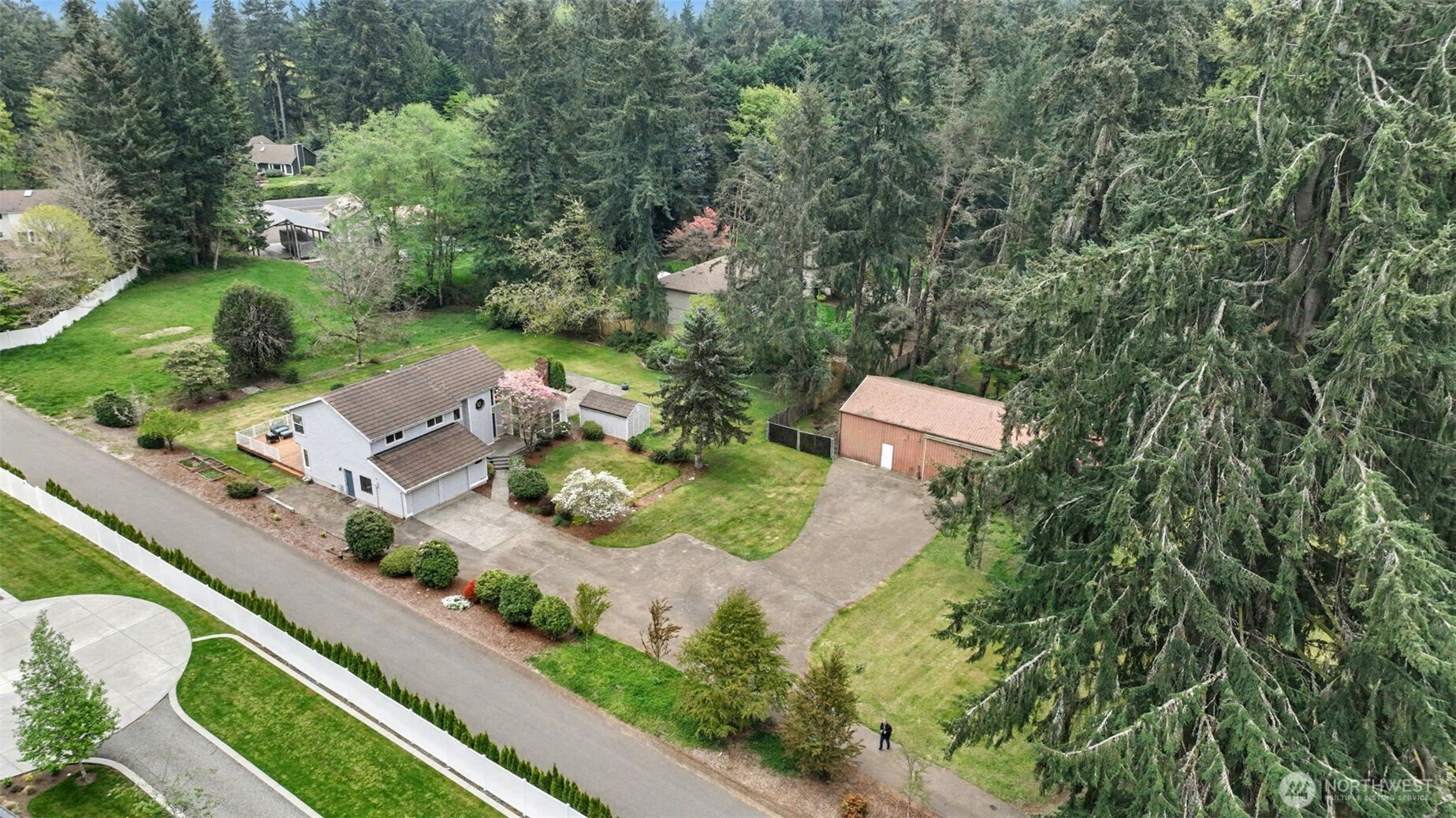19832 156th Avenue NE Woodinville WA 98072