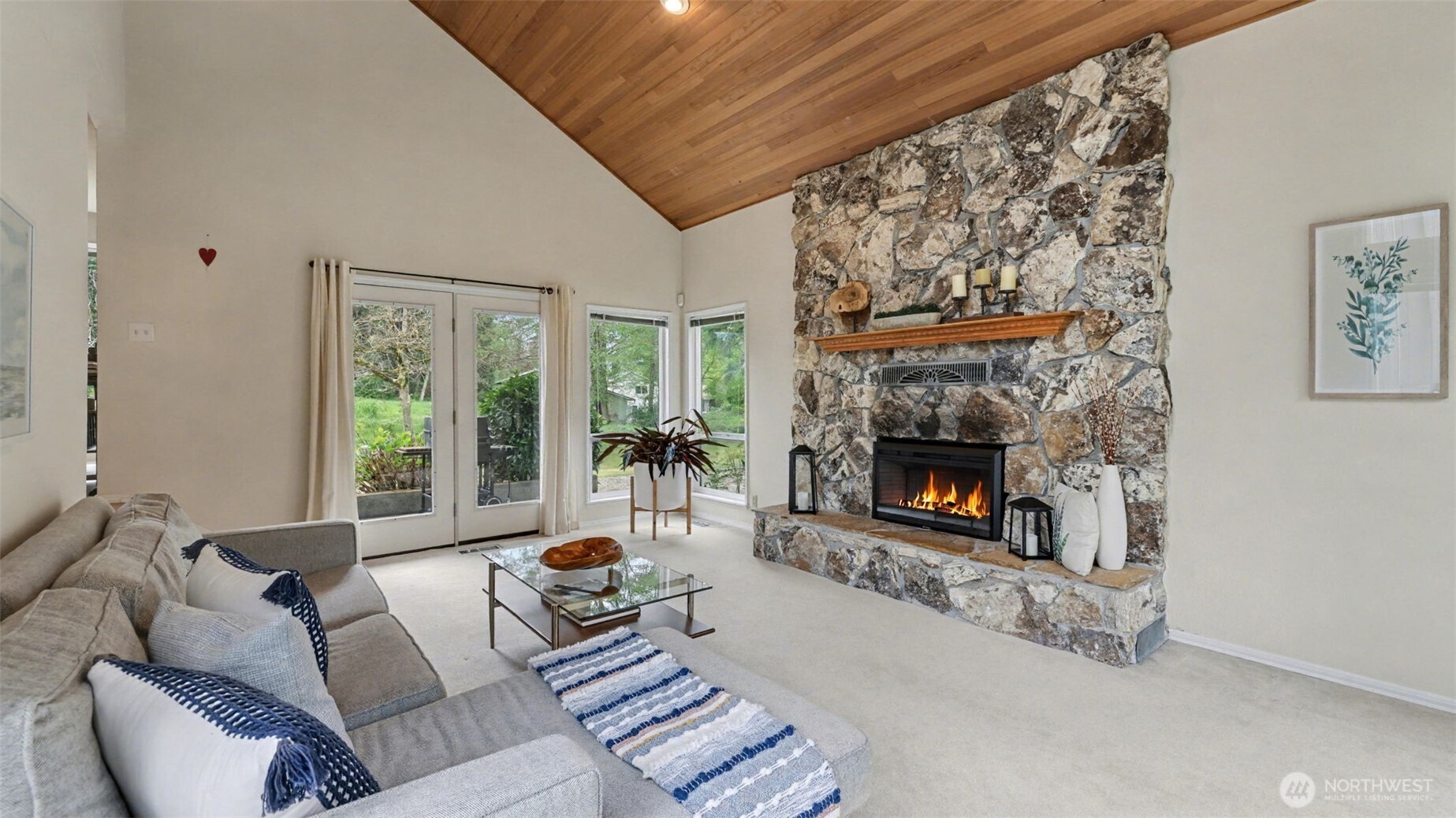 19832 156th Avenue NE Woodinville WA 98072