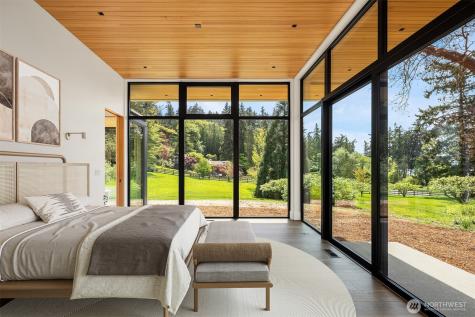 15137 Henderson Road Bainbridge Island WA 98110
