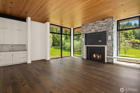 15137 Henderson Road Bainbridge Island WA 98110