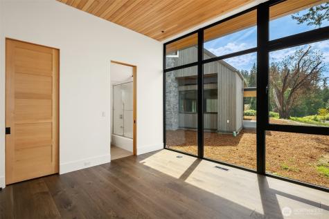 15137 Henderson Road Bainbridge Island WA 98110