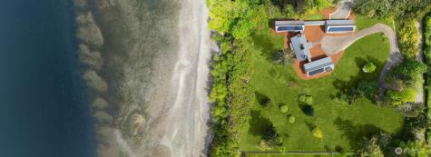 15137 Henderson Road Bainbridge Island WA 98110