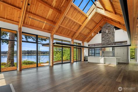 15137 Henderson Road Bainbridge Island WA 98110