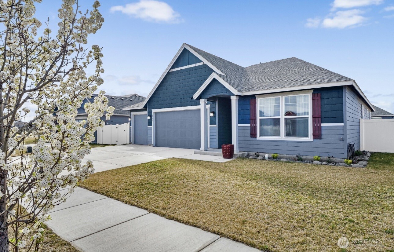4705 W Merlin Street Moses Lake WA 98837