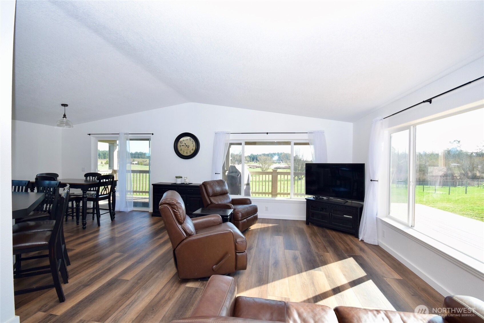 260 Secluded Way Sequim WA 98382
