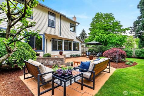 19223 63rd Avenue NE Kenmore WA 98028
