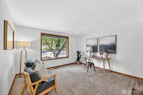 19223 63rd Avenue NE Kenmore WA 98028