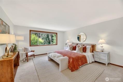 19223 63rd Avenue NE Kenmore WA 98028