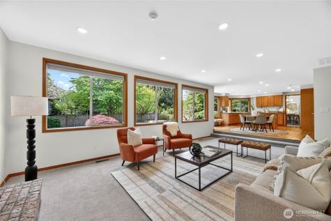 19223 63rd Avenue NE Kenmore WA 98028