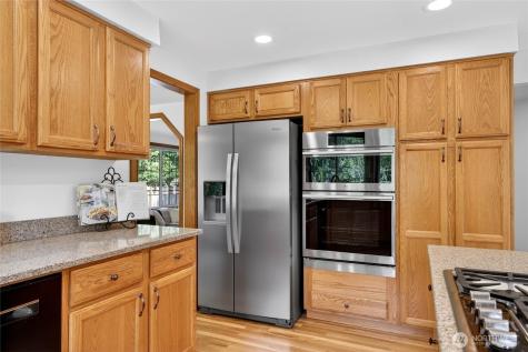 19223 63rd Avenue NE Kenmore WA 98028