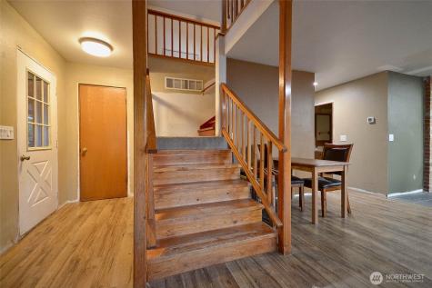 210 Brooklyn Road Oakville WA 98568