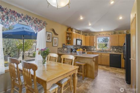 2207 Ashley Brooke Wenatchee WA 98801