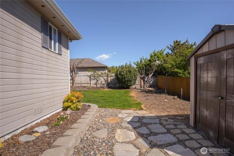 2207 Ashley Brooke Wenatchee WA 98801