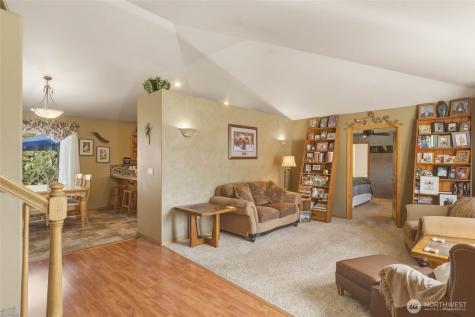 2207 Ashley Brooke Wenatchee WA 98801