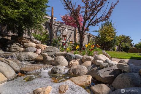 2207 Ashley Brooke Wenatchee WA 98801