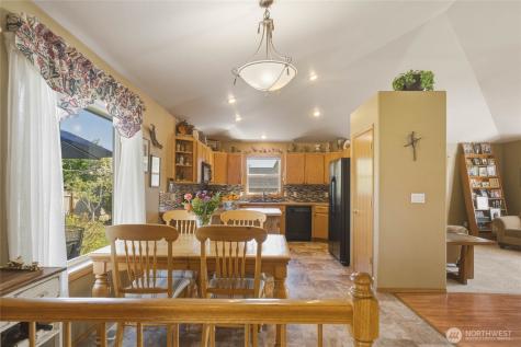 2207 Ashley Brooke Wenatchee WA 98801