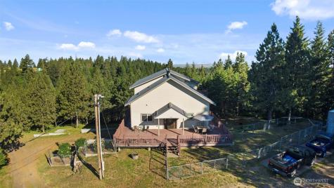 6379 Lewis Peak Road Waitsburg WA 99361