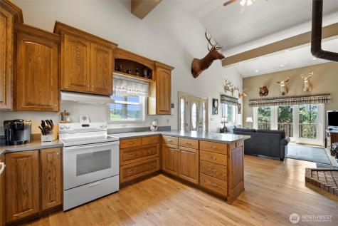 6379 Lewis Peak Road Waitsburg WA 99361