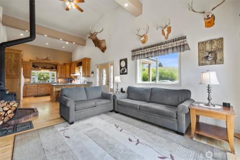 6379 Lewis Peak Road Waitsburg WA 99361