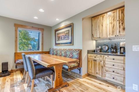 1221 Commercial Leavenworth WA 98826