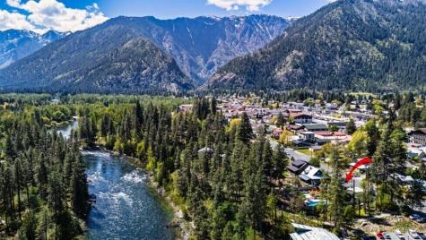 1221 Commercial Leavenworth WA 98826