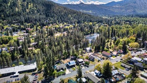 1221 Commercial Leavenworth WA 98826