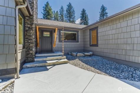 1221 Commercial Leavenworth WA 98826