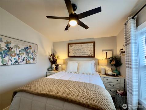 609 Chenois Avenue NE Ocean Shores WA 98569