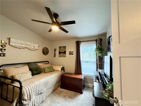 609 Chenois Avenue NE Ocean Shores WA 98569