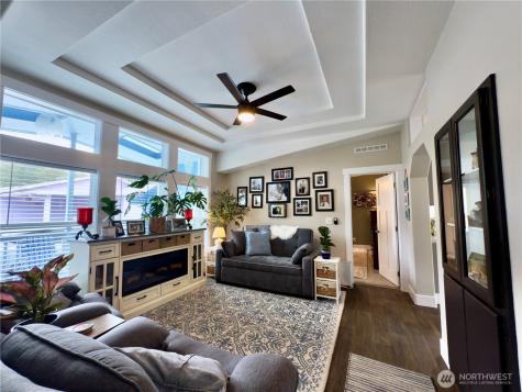 609 Chenois Avenue NE Ocean Shores WA 98569