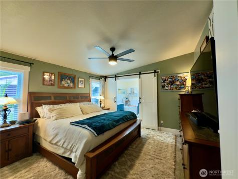 609 Chenois Avenue NE Ocean Shores WA 98569