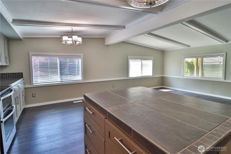 2500 S 370 Street Federal Way WA 98003