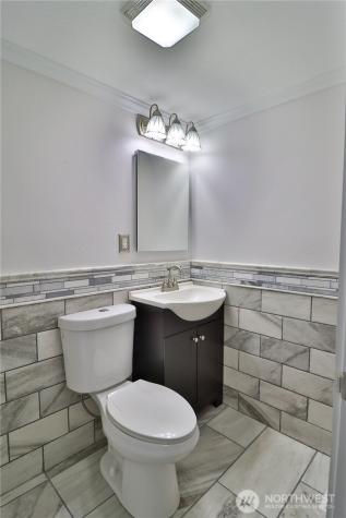 2500 S 370 Street Federal Way WA 98003