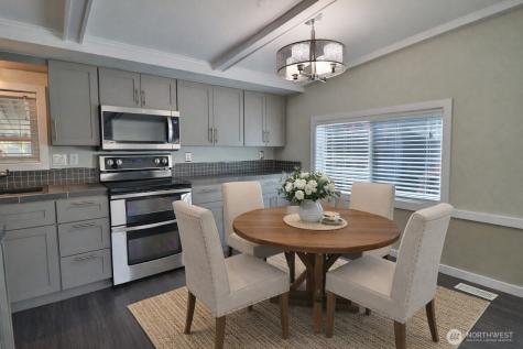 2500 S 370 Street Federal Way WA 98003