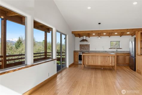 906 Lince Avenue Winthrop WA 98862