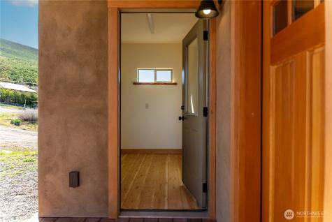 906 Lince Avenue Winthrop WA 98862